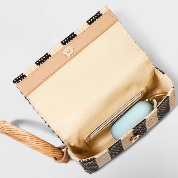 a new day Black and Tan Woven Clutch with Circular Handle - Picture 2 of 2